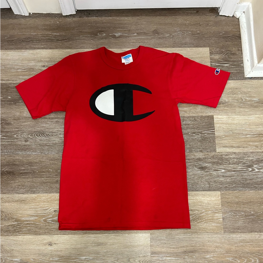 Champion t shirt